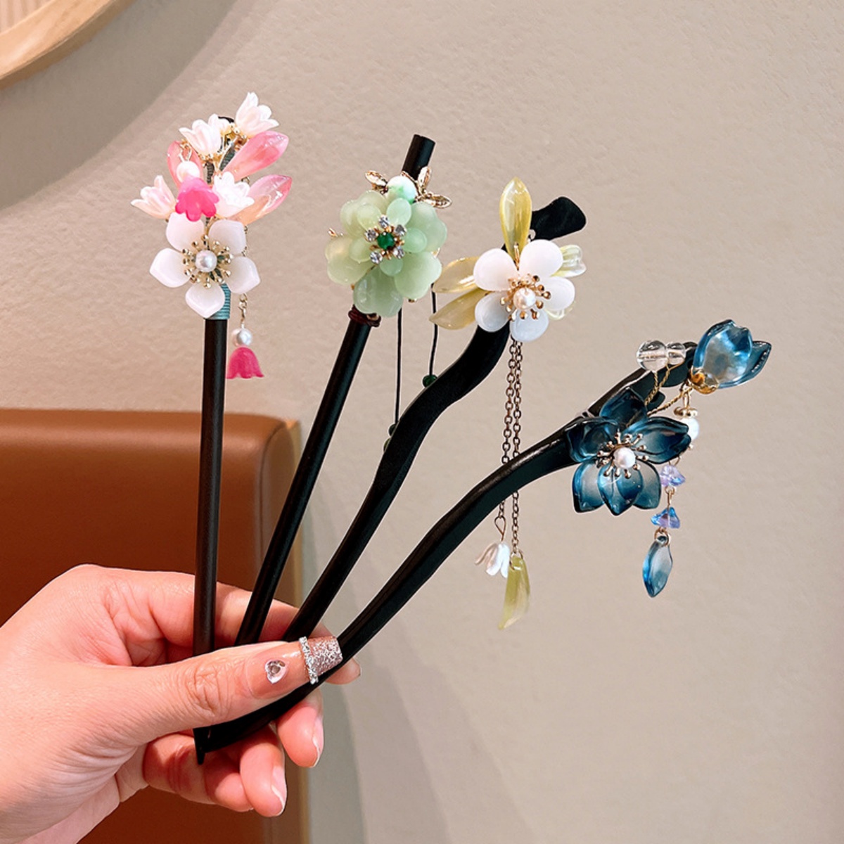 Exquisite Flower Tassel Wooden – Hanbok Hair Pin recenzja i cena
